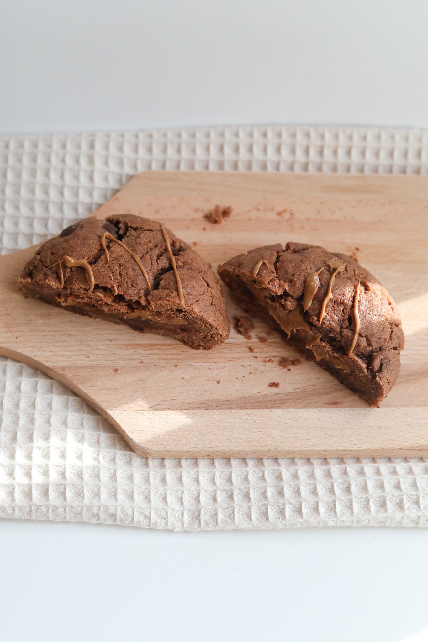 L'obscur praliné - Chocolat noir et insert praliné amande-noisette